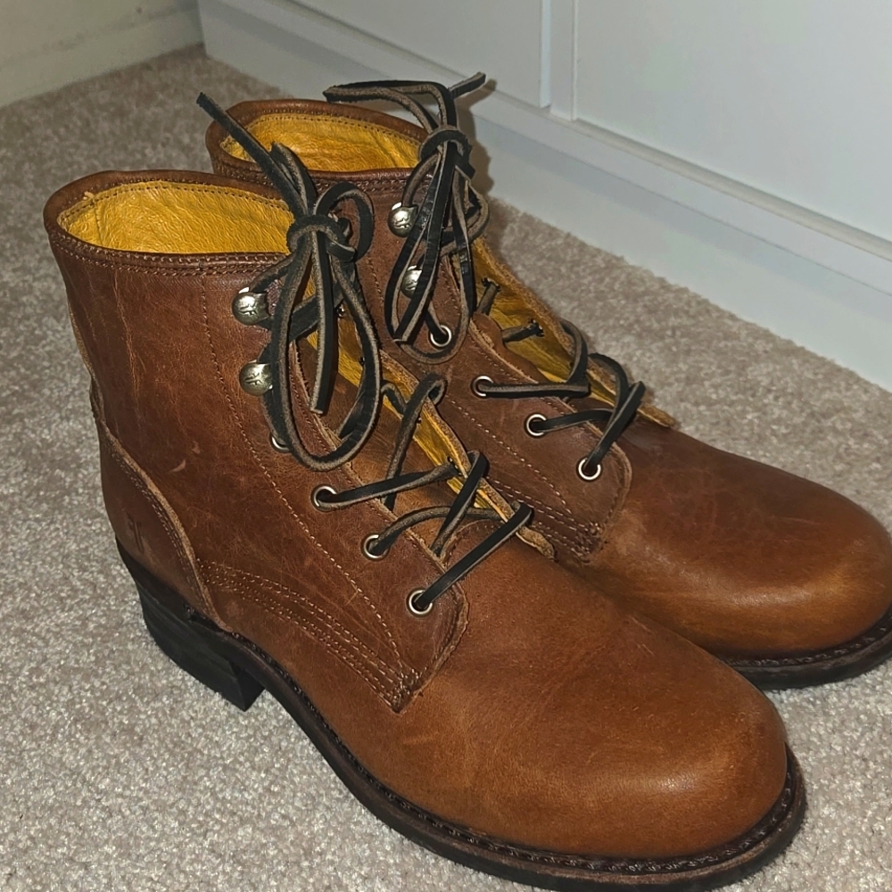 Frye Combat Brown Leather Lace Up Boots